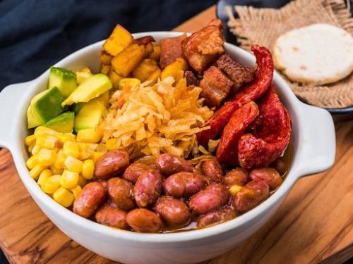 cazuela-de-frijoles-frijoles
